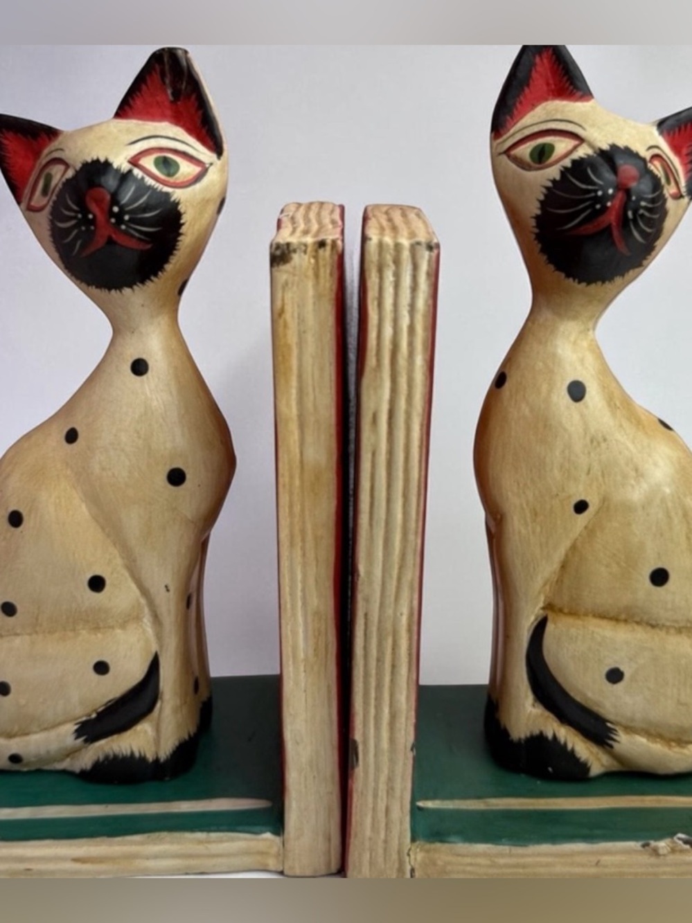 Cat Bookends VTG Set Of 2 Wooden Handmade Sitting Pair Folk Art Handpainted Cats - Picture 14 of 14